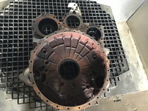 Liebherr Schwungradgehäuse